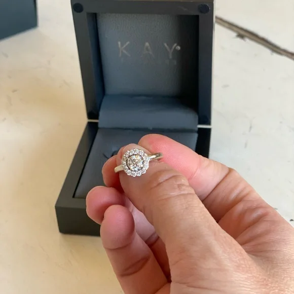 Natural Tolkowsky vintage inspired engagement ring, size 6, 0.71 total cts - Picture 3 of 13